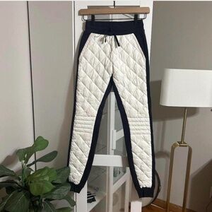 ALO Yoga Airbrush Winter Warm High-Waist Moto Puffer Pant XS
